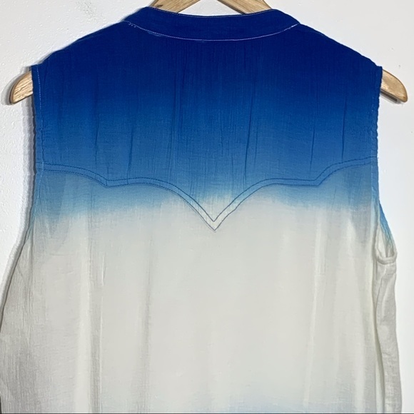 NWT Outback Trading Co Tie Dye Rivet Trim Blouse - Picture 9 of 9